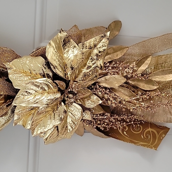 Gold custom holiday swag! - Picture 2 of 3